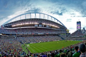 乐动体育在线游戏 -费德勒在美国队比赛中大胜，逆转引发热议！