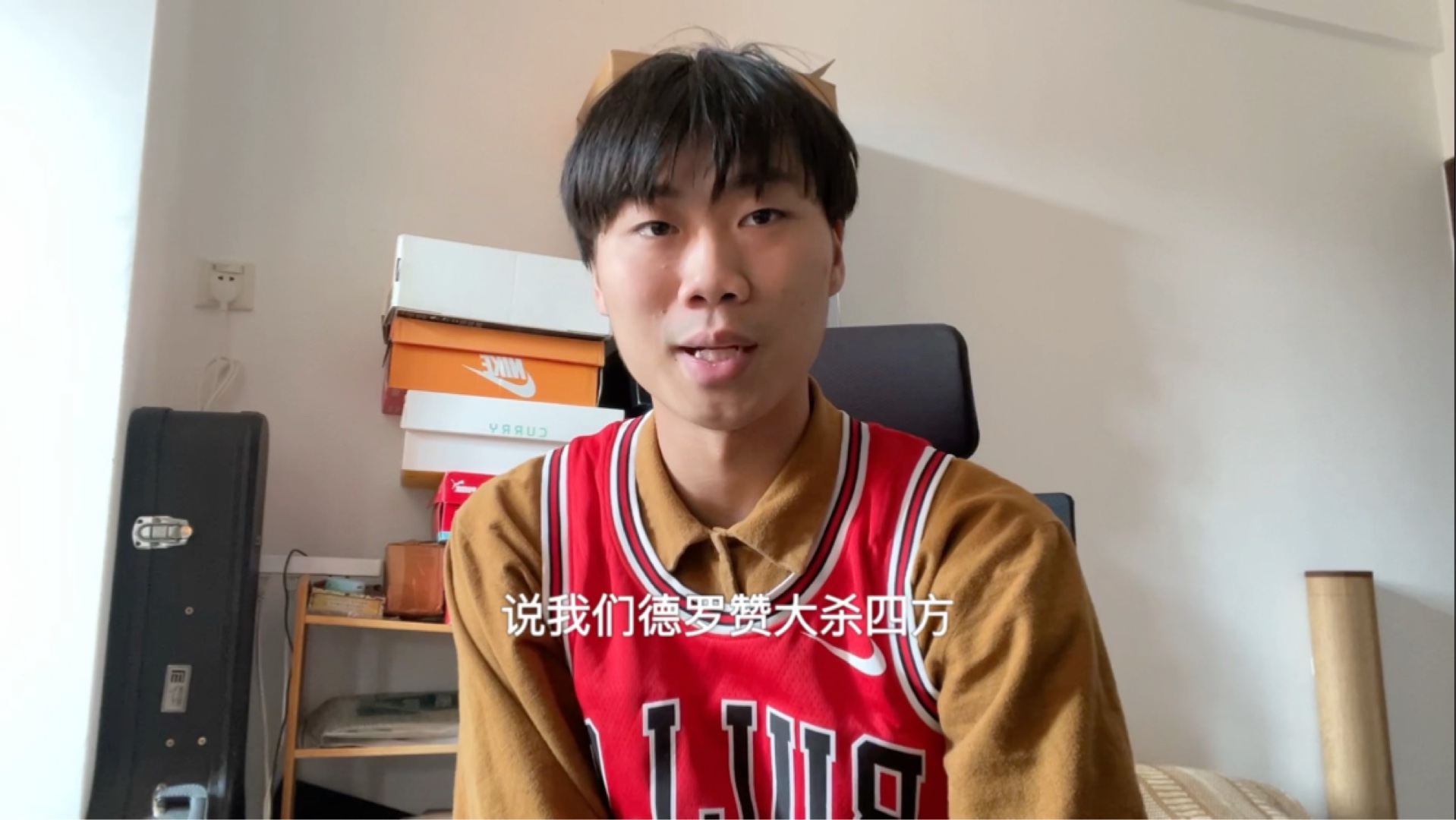  德罗巴回归赛场，赛况扑朔迷离首场状态亮眼，FPX观众沸腾！